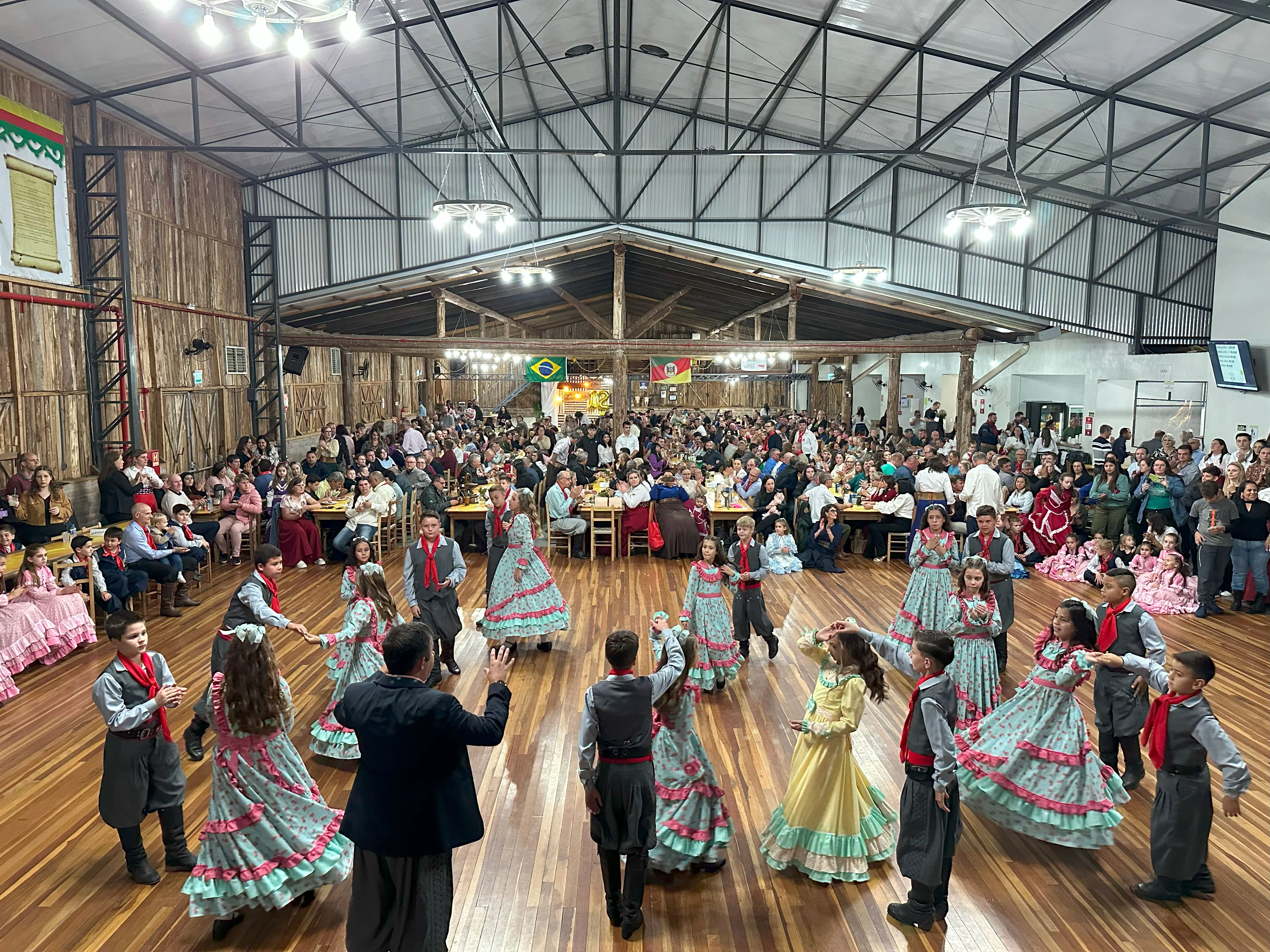 Jantar Baile aniversário DTG